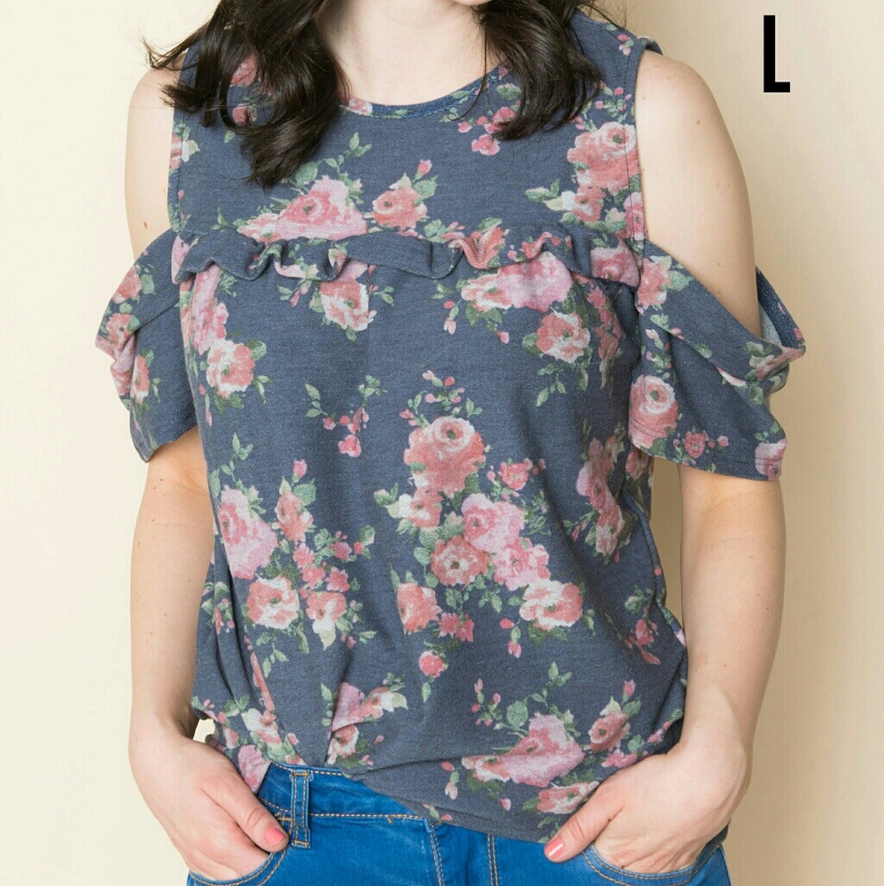 Amelia james Calabasas top